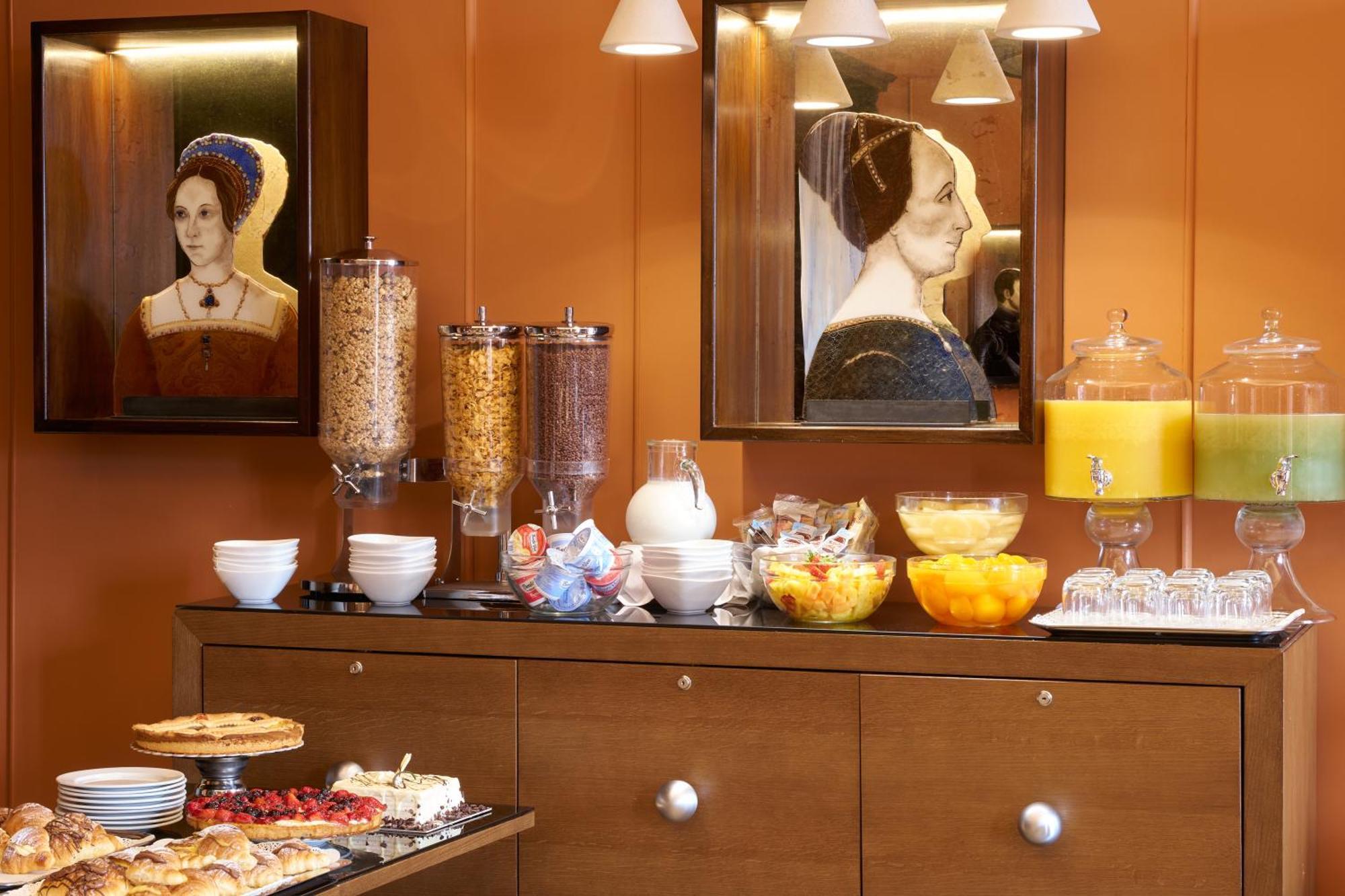 Mascagni Luxury Rooms & Suites Rome Exterior photo