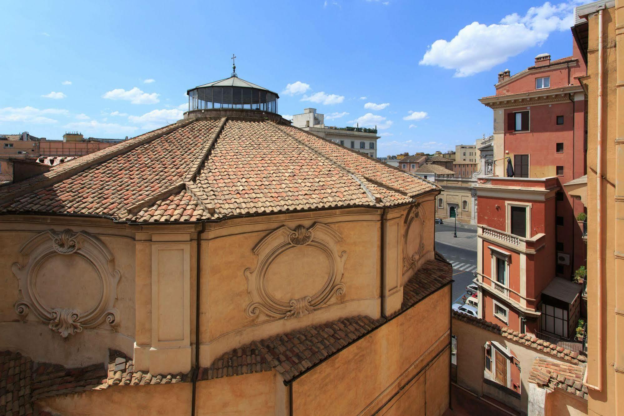 Mascagni Luxury Rooms & Suites Rome Exterior photo